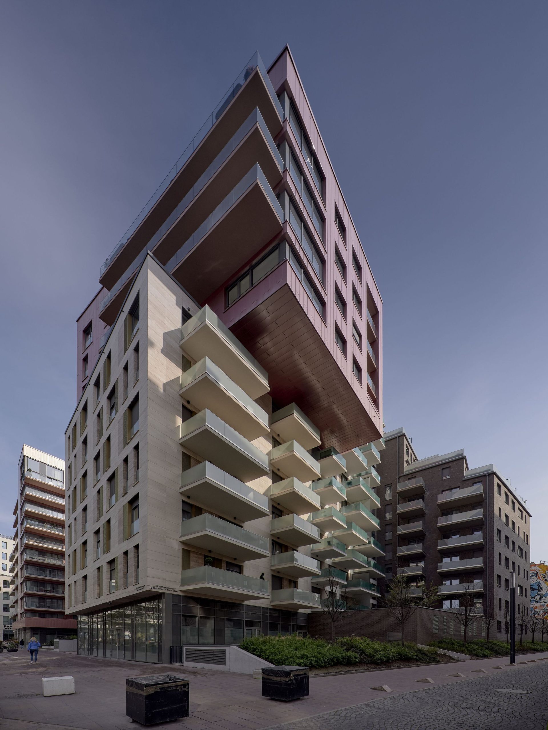 152 cordia 122b