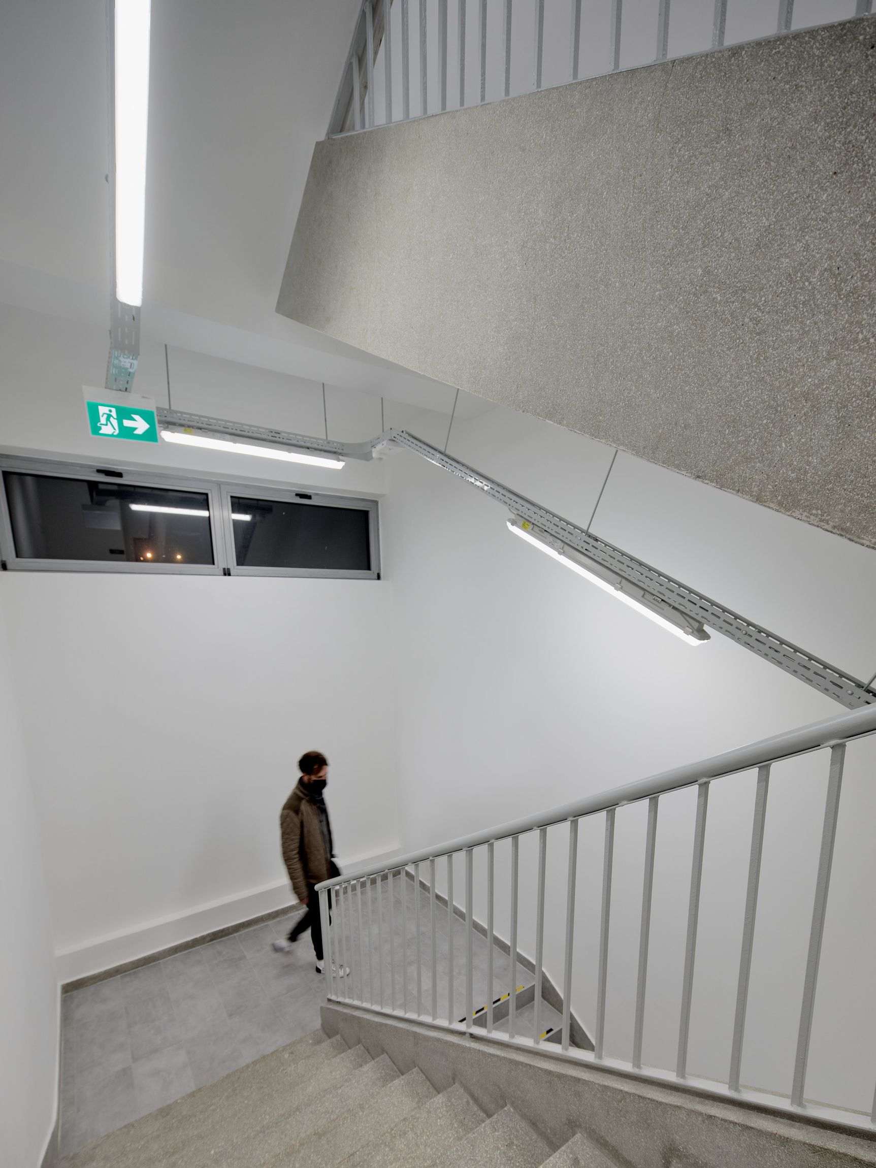 192 gizella loft